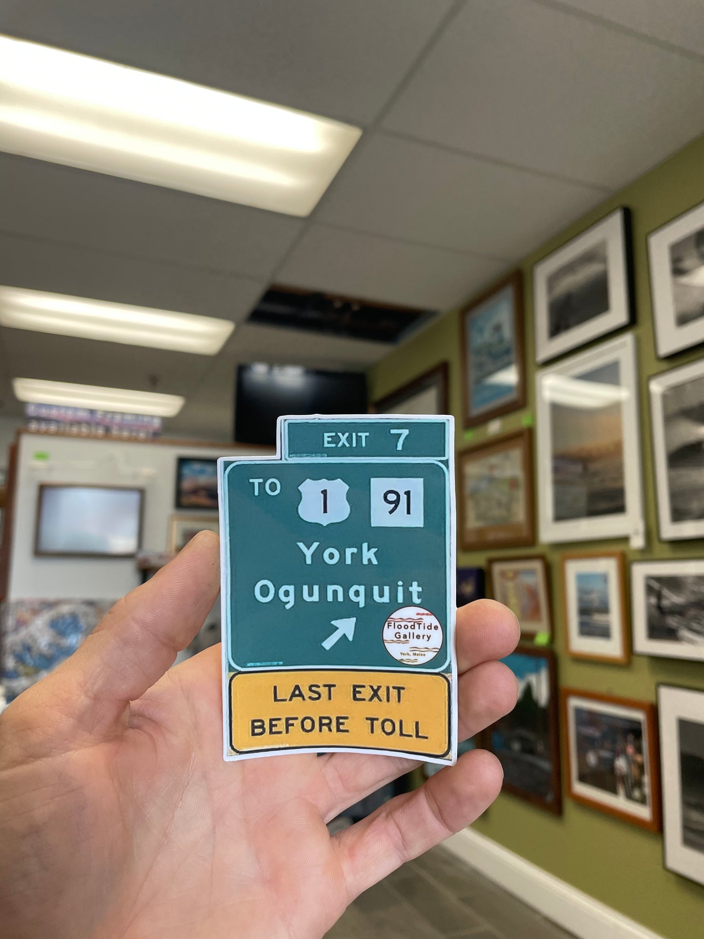 Sticker - Exit 7