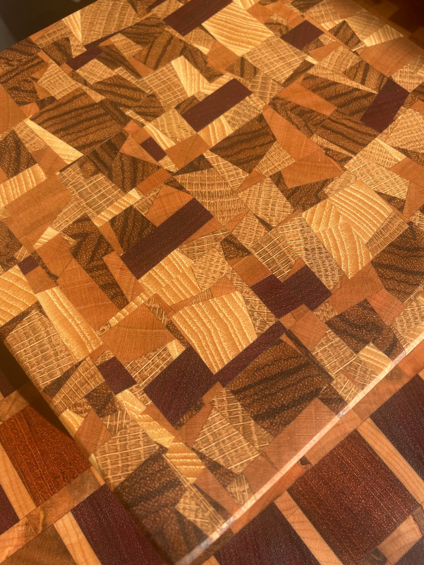 End grain chaos pattern cutting board 7x7x1"