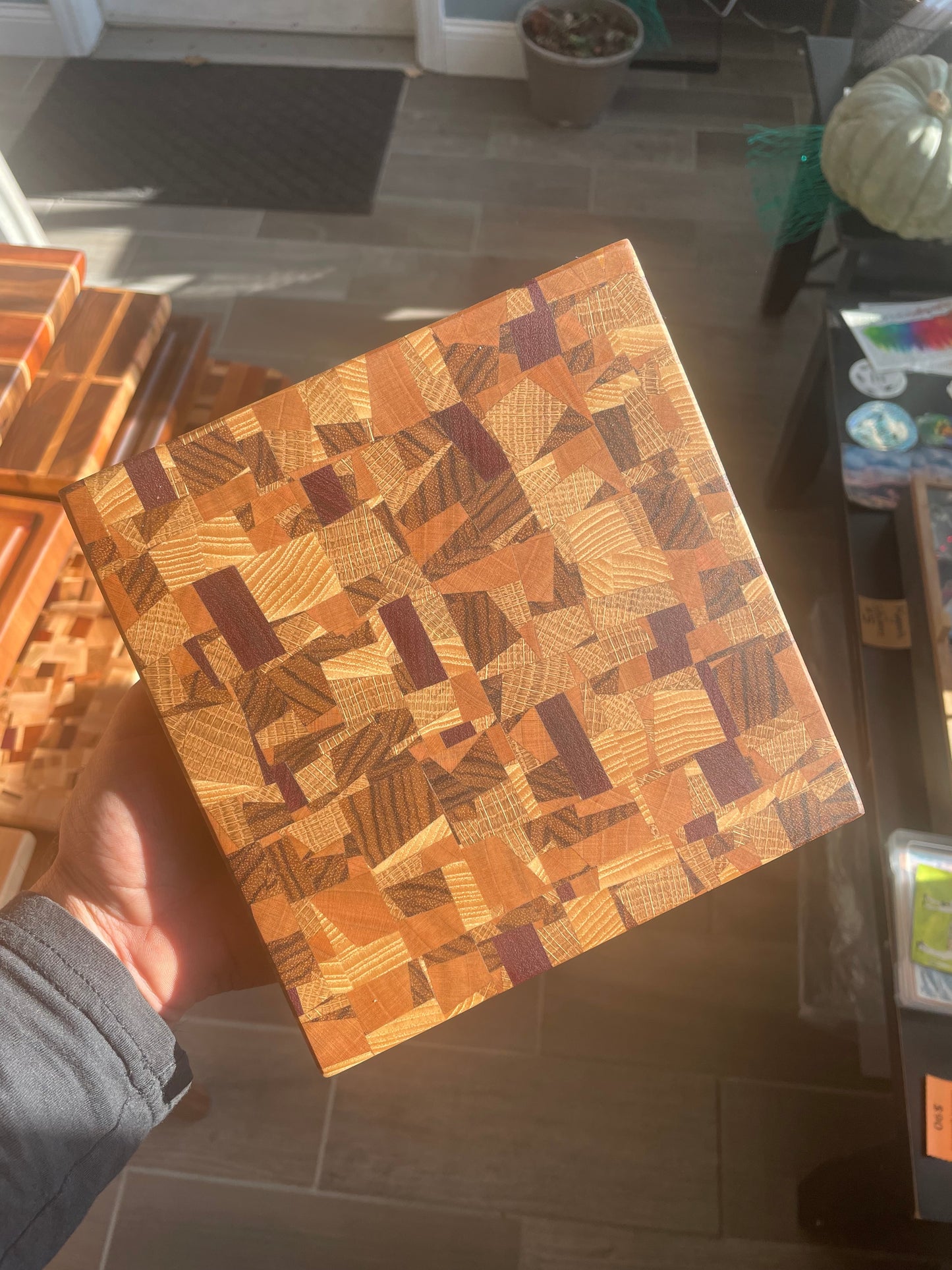 End grain chaos pattern cutting board 7x7x1"