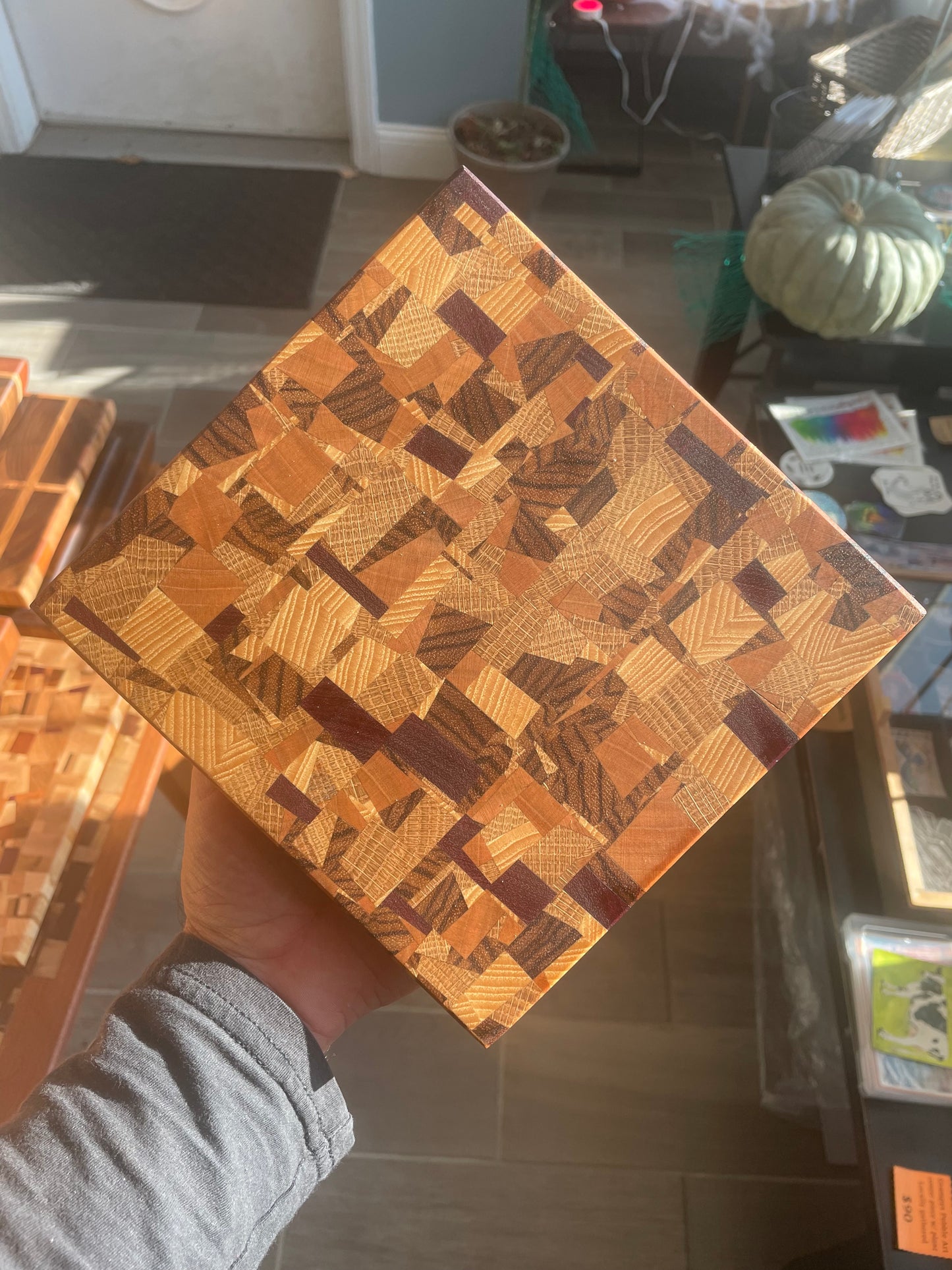 End grain chaos pattern cutting board 7x7x1"